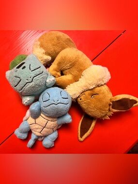 Pokémon plush LOT 3 stuffed toys - GAME FREAK sleeping Squirtle Bulbasaur Eevee